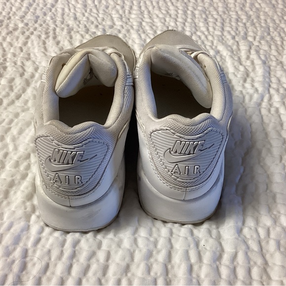 Nike Air Max 90 Triple White Women's Size 10 DH8010-100 $60 - Picture 7 of 7